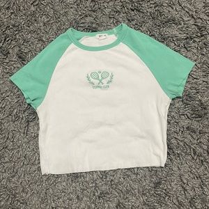 Garage- green sleeve and embroidery tennis club bay tee